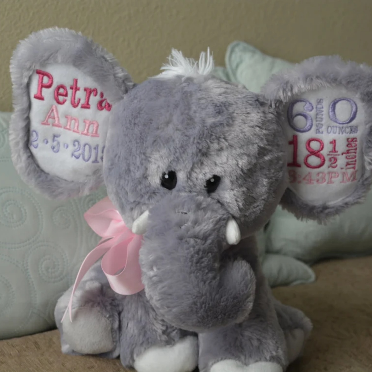 Baby Nursery Keepsake - إحصائيات الميلاد المخصصة على شكل فيل