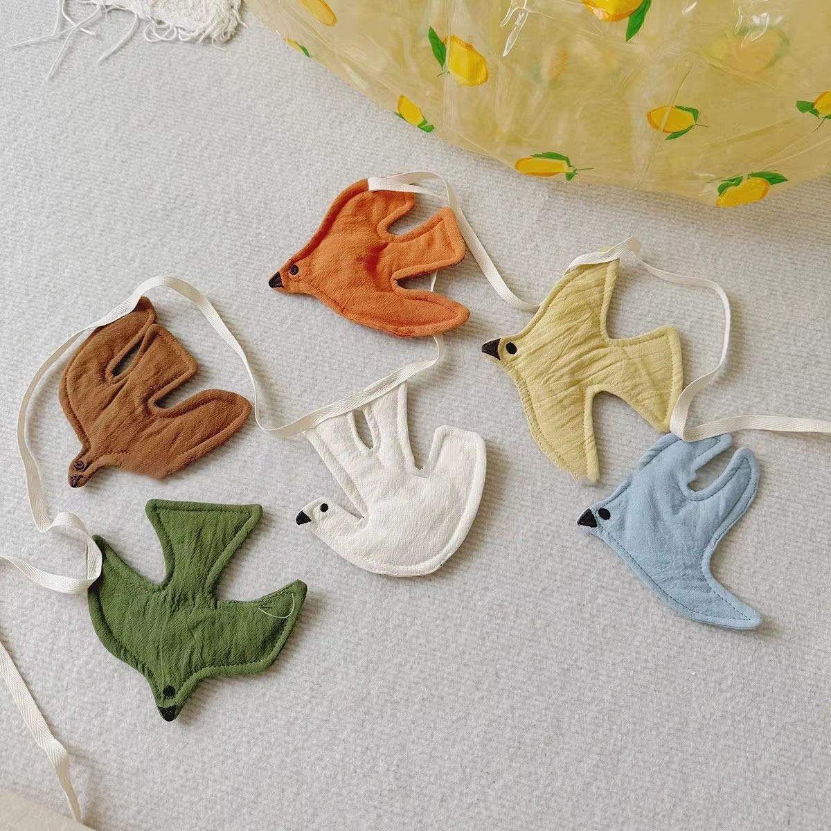 Baby Nursery Bunting - أعلام قماشية على شكل طيور لتزيين