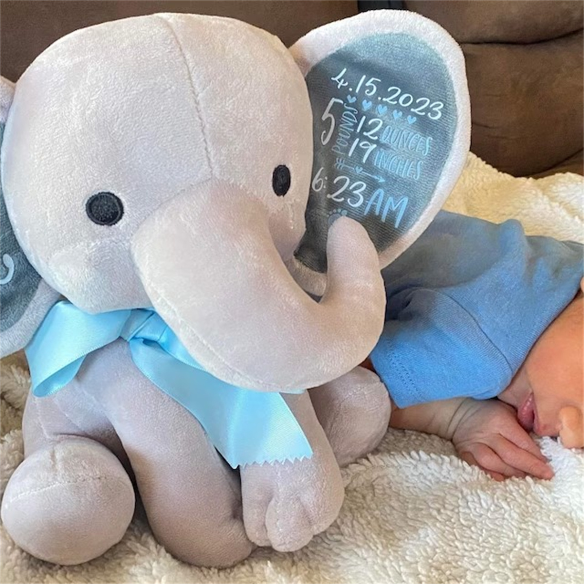 إحصائيات الميلاد المخصصة على ش - مراجعة Baby Nursery Keepsake وسعره