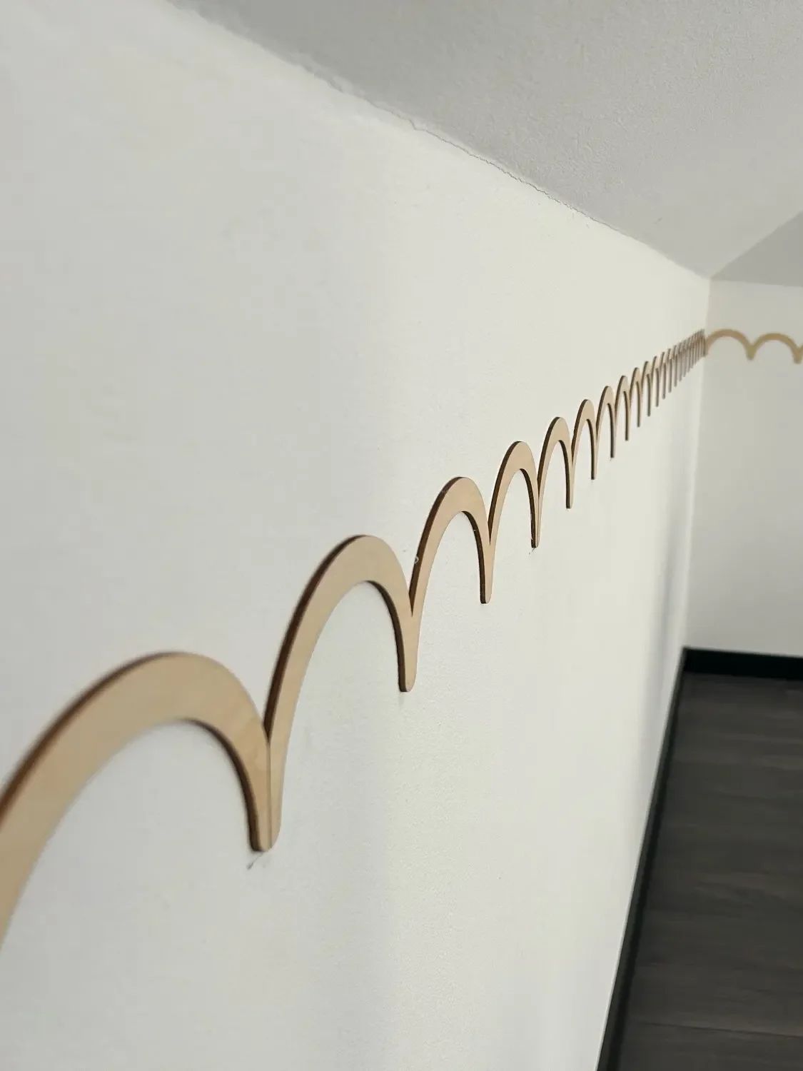 20 قطعة من ملصقات الحائط المزخ - مراجعة Wall Decal Nursery وسعره